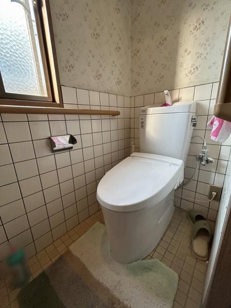 羽曳野市羽曳が丘西6丁目　中古戸建 内観写真（トイレ）