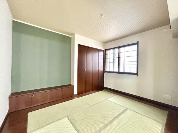堺市南区晴美台3丁　中古戸建 内観写真（リビング以外の居室）