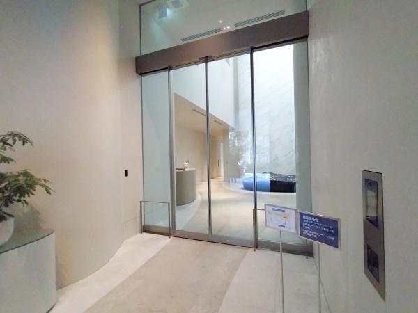 Brillia Tower堂島 共用部写真（エントランス）