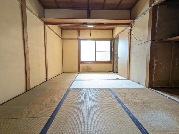 京都市右京区嵯峨天龍寺油掛町　中古テラスハウス 内観写真（リビング以外の居室）