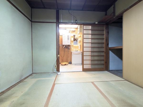 京都市右京区嵯峨天龍寺油掛町　中古テラスハウス 内観写真（リビング以外の居室）