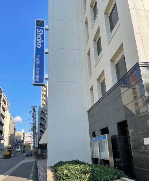 グランド・シーズ心斎橋 銀行