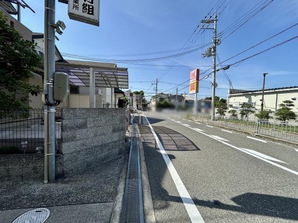 堺市西区菱木1丁　中古戸建 現地写真（前面道路含む現地写真）