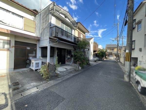 京都市右京区太秦堀池町　中古テラスハウス 現地写真（前面道路含む現地写真）