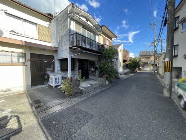 京都市右京区太秦堀池町　中古テラスハウス 現地写真（前面道路含む現地写真）