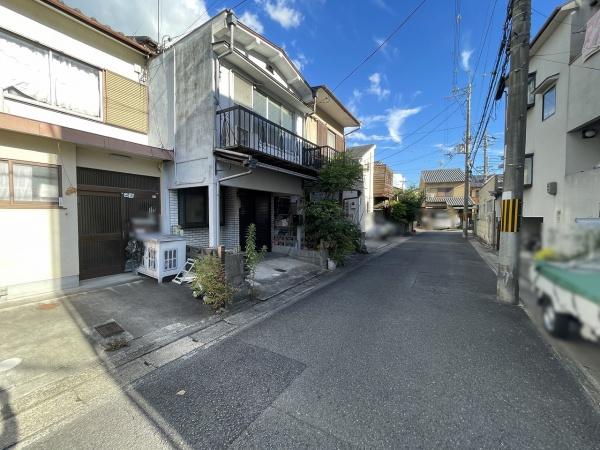 京都市右京区太秦堀池町　中古テラスハウス 現地写真（前面道路含む現地写真）