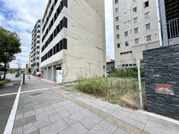 堺市堺区竜神橋町1丁　売土地 現地写真（前面道路含む現地写真）