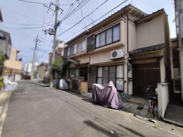 京都市右京区嵯峨野千代ノ道町　中古戸建 現地写真（前面道路含む現地写真）