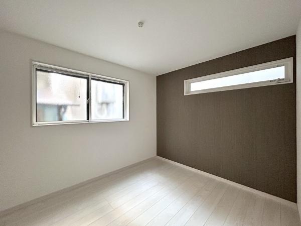 堺市東区北野田　新築戸建 内観写真（リビング以外の居室）