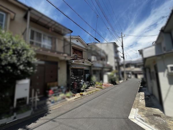 京都市北区鷹峯藤林町　中古戸建 現地写真（前面道路含む現地写真）