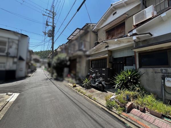 京都市北区鷹峯藤林町　中古戸建 現地写真（前面道路含む現地写真）