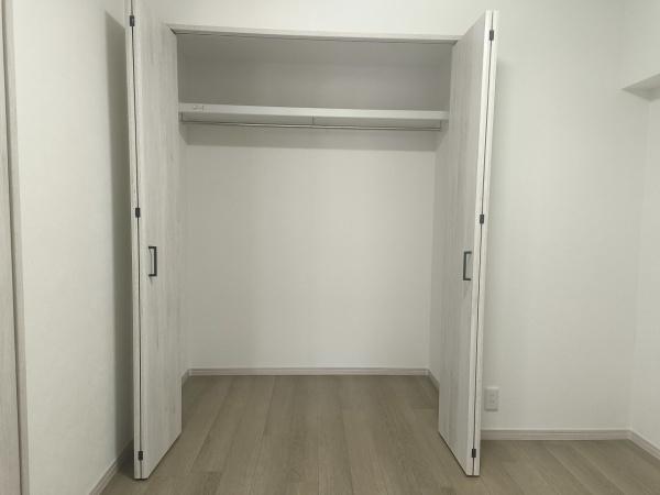 山科ハイツ 内観写真（収納）