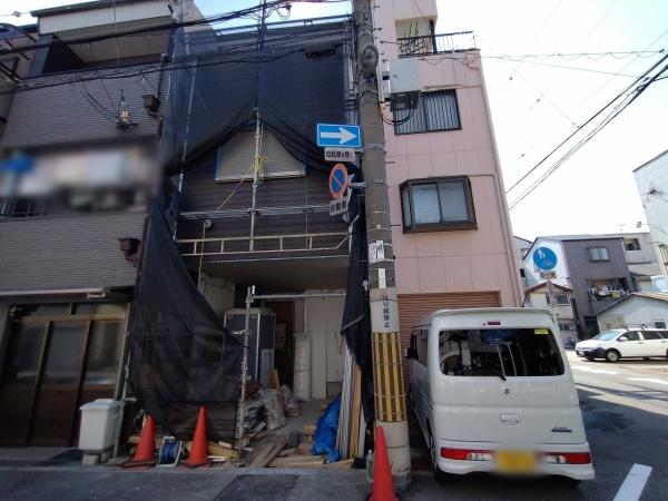 大阪市大正区平尾3丁目　新築戸建 現地写真（駐車場）