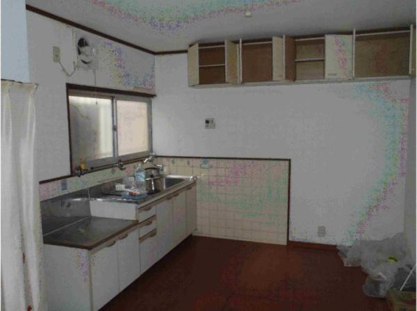 堺市東区南野田　中古戸建 内観写真（キッチン）