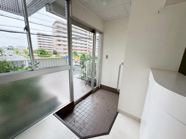 大阪市平野区瓜破西1丁目　中古戸建 現地写真（玄関）