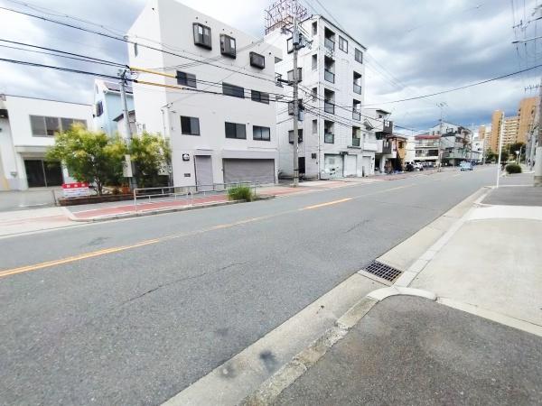 大阪市東淀川区豊里1丁目　中古戸建 現地写真（前面道路含む現地写真）