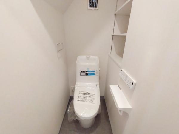 大阪府大阪市港区市岡３丁目 内観写真（トイレ）