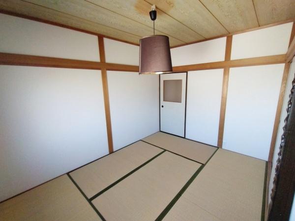 大阪市東淀川区菅原2丁目　中古戸建 内観写真（リビング以外の居室）