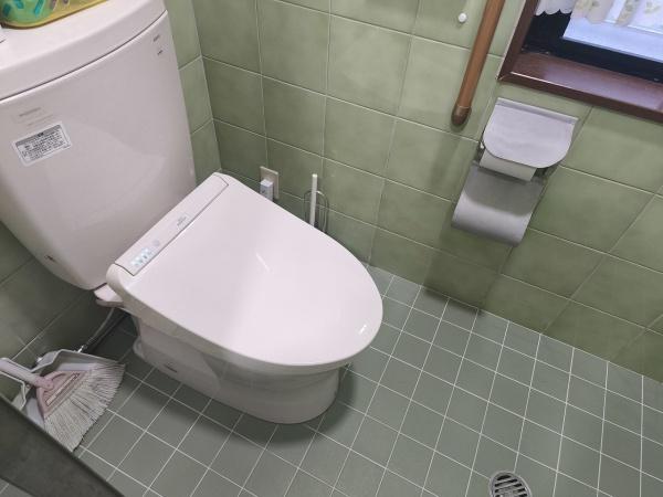 京都市伏見区深草谷口町　中古戸建 内観写真（トイレ）