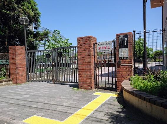 京都市伏見区深草谷口町　中古戸建 中学校