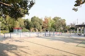 東大阪市下小坂4丁目　中古戸建 公園