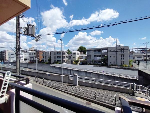 ベル・アーバニティ東淀川 現地写真（バルコニー）