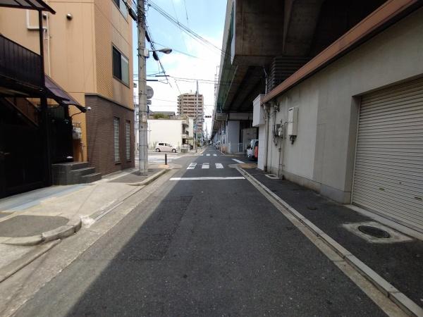 大阪市住之江区西住之江3丁目　中古戸建 現地写真（前面道路含む現地写真）