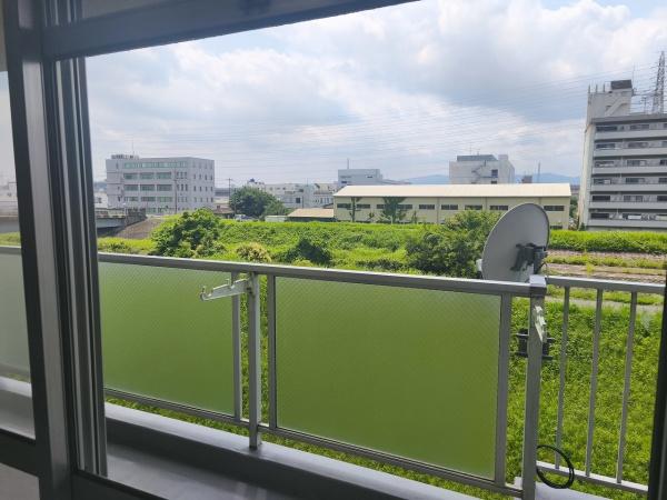 丹波橋日光ハイツ 現地写真（バルコニー）