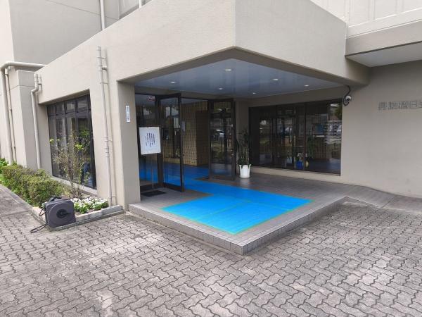 丹波橋日光ハイツ 共用部写真（エントランス）