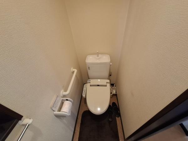 大阪府大阪市大正区北恩加島１丁目 内観写真（トイレ）