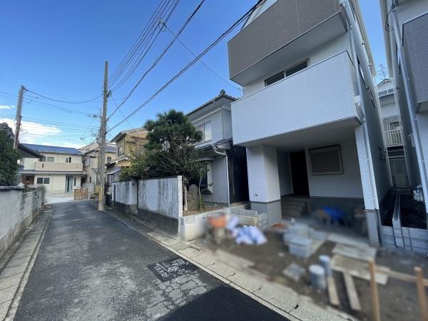 京都市右京区太秦上ノ段町　1号地　新築戸建 現地写真（前面道路含む現地写真）