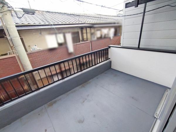 大阪市淀川区田川2丁目　中古戸建 現地写真（バルコニー）