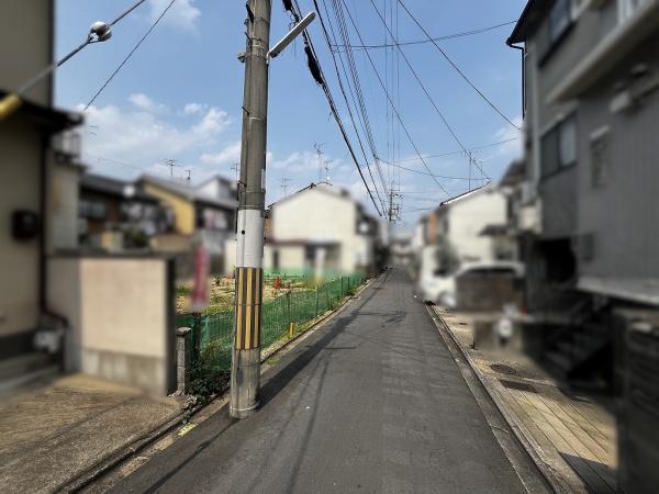 京都市北区鷹峯藤林町　建築条件無売土地 現地写真（前面道路含む現地写真）