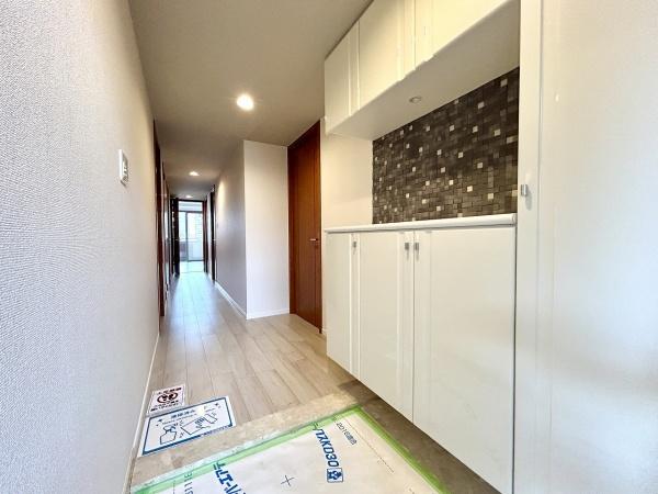 ルネフェリアス堺鳳 現地写真（玄関）