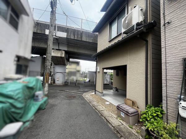 京都市右京区嵯峨天龍寺造路町　中古戸建 現地写真（前面道路含む現地写真）