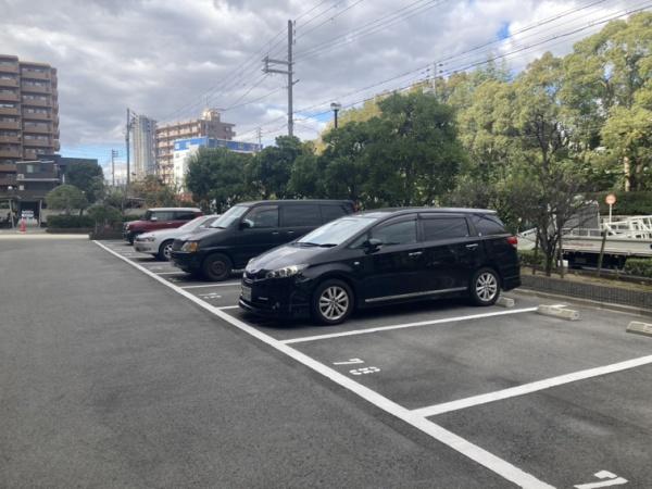 日商岩井泉尾マンション1号棟 共用部写真（駐車場）