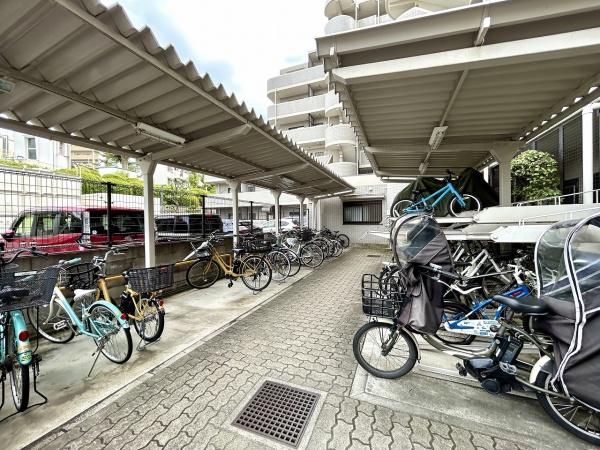 ライオンズガーデン上野芝 共用部写真（その他）