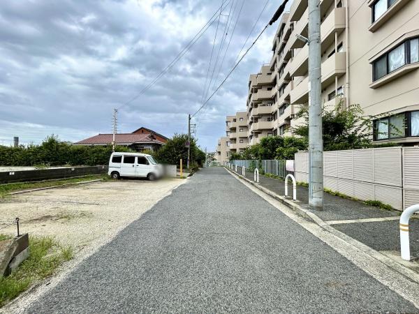 少女の赤い帽子泉北深井 その他