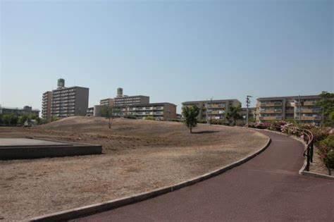 東大阪市新鴻池町　中古戸建 公園