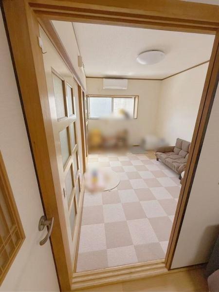 大阪市平野区平野東1丁目　中古戸建 内観写真（リビング以外の居室）