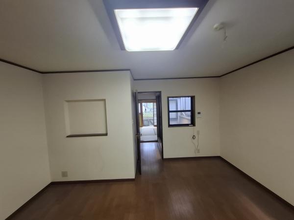 大阪市福島区福島3丁目　中古戸建 内観写真（リビング以外の居室）