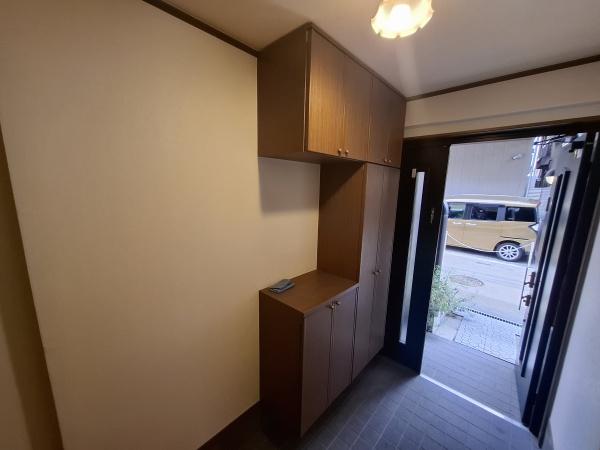 大阪市福島区福島3丁目　中古戸建 現地写真（玄関）