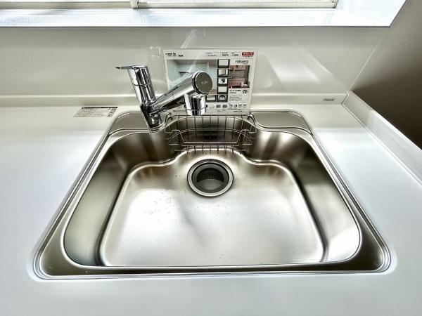 堺市美原区さつき野東3丁　中古戸建 内観写真（キッチン）