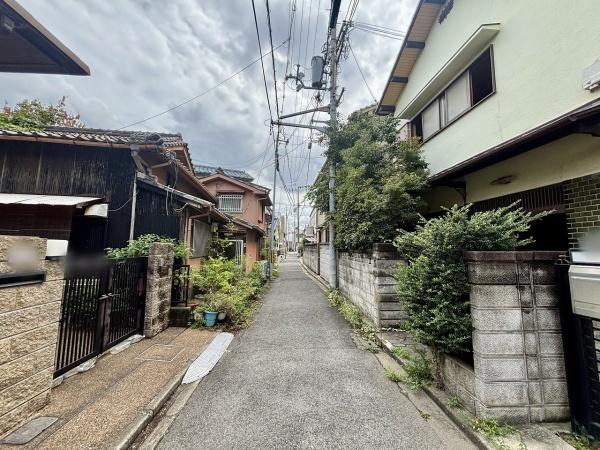 堺市西区浜寺石津町中3丁　中古戸建 現地写真（前面道路含む現地写真）