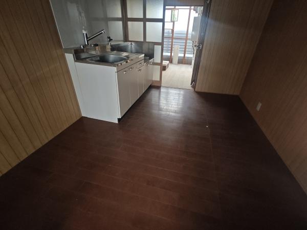大阪市此花区西九条1丁目　中古テラス 内観写真（キッチン）