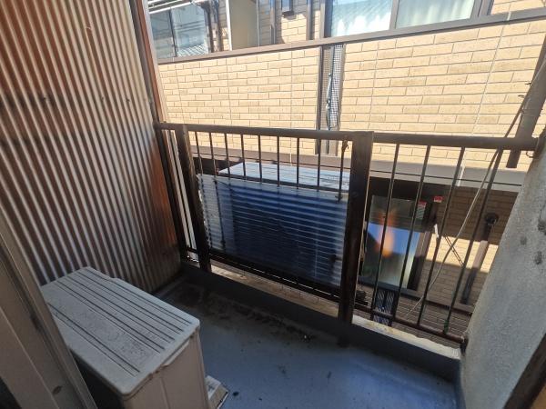 大阪市此花区西九条1丁目　中古テラス 現地写真（バルコニー）
