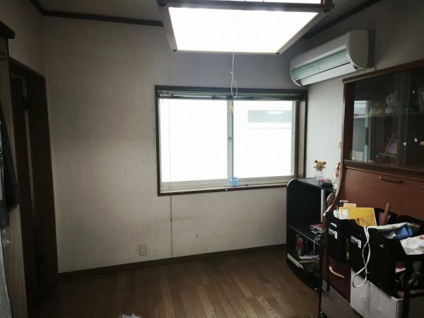 京都市山科区厨子奥矢倉町　中古戸建 内観写真（リビング以外の居室）