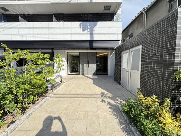 プレサンス海老江ジャルダン 共用部写真（エントランス）