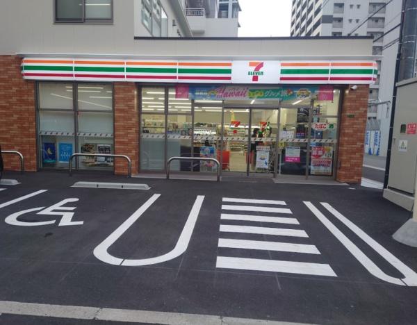 ステイツ城東グランプレイス コンビニ