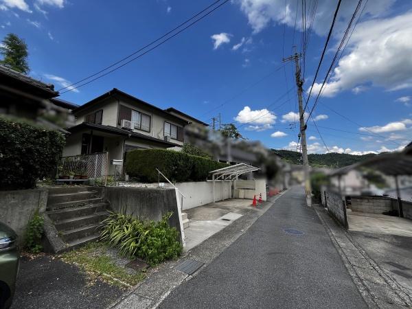 京都市左京区静市市原町　中古戸建 現地写真（前面道路含む現地写真）